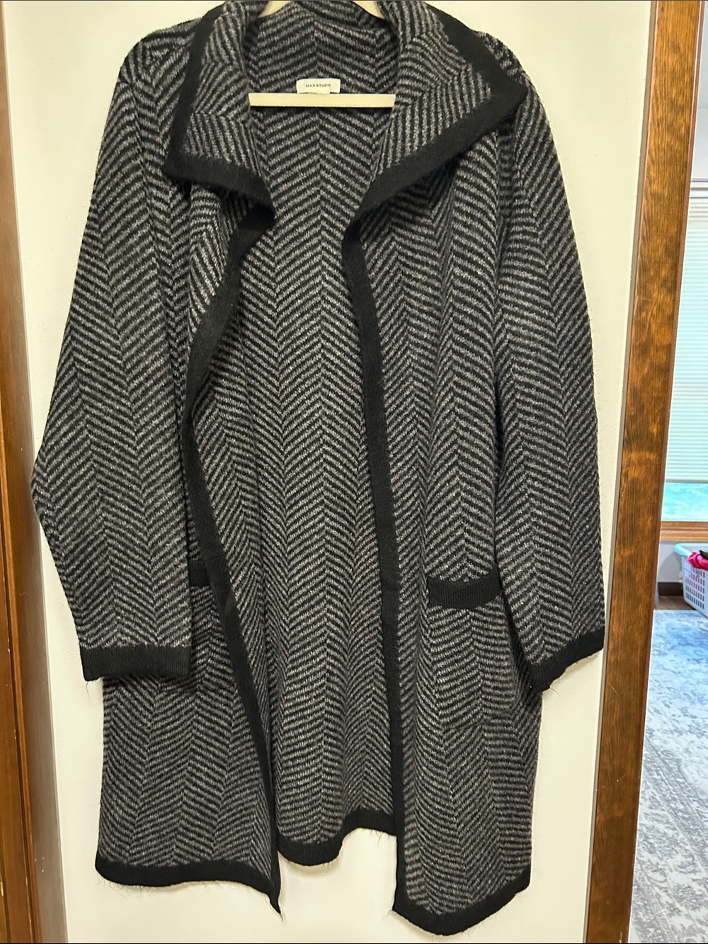 Max Studio Black and Gray Chevron Knit Open Duster Cardigan